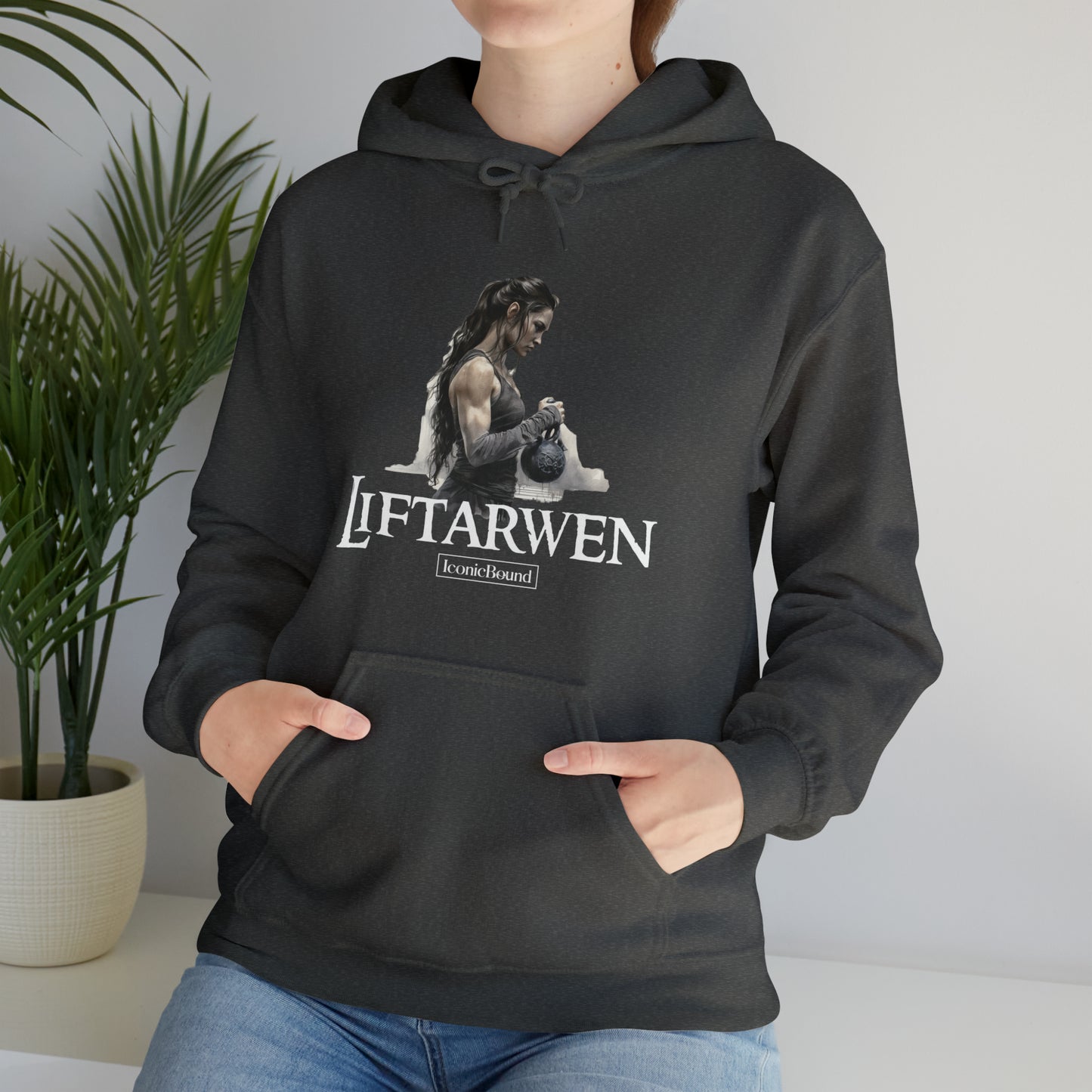 Liftarwen Hoodie